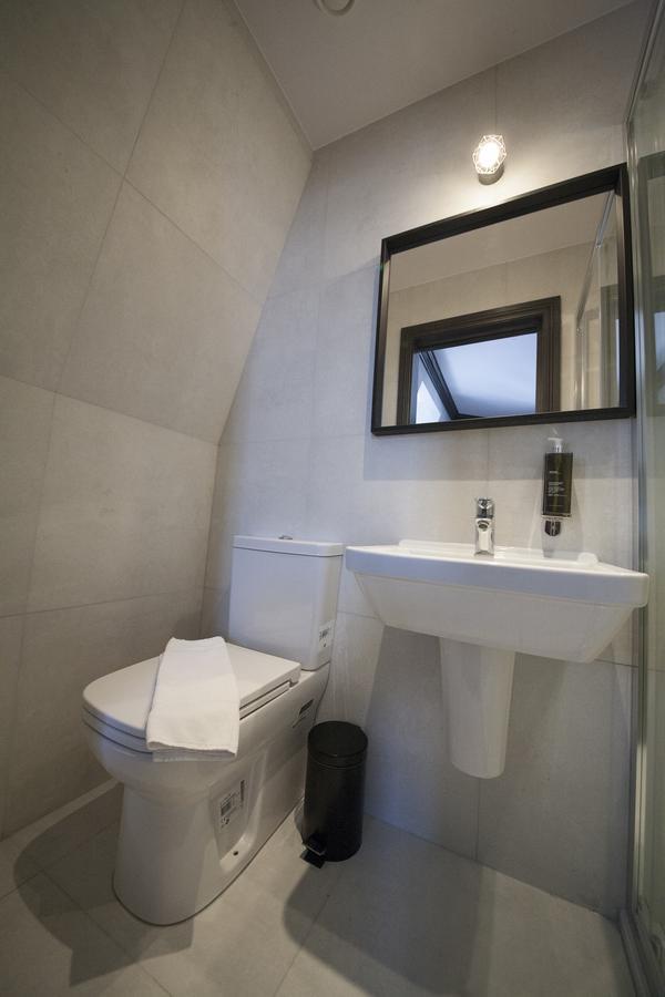 The Duke Rooms London Bagian luar foto
